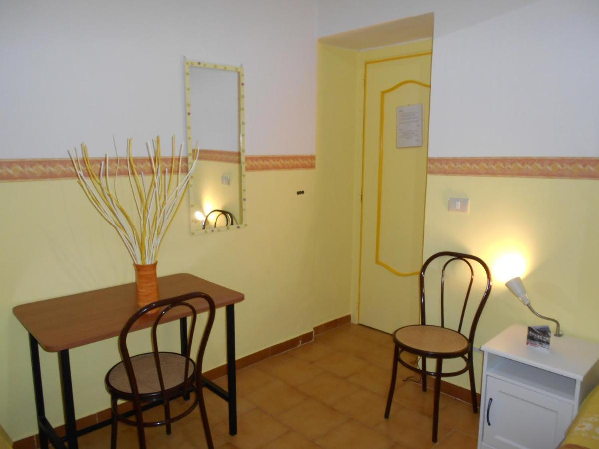 Robby'S House Bed & Breakfast Vico Equense Extérieur photo